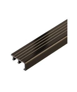 จมูกบันไดอลูฯ DNHG 402003 สีโอ๊คไฮกลอส 4.0×200 cm.